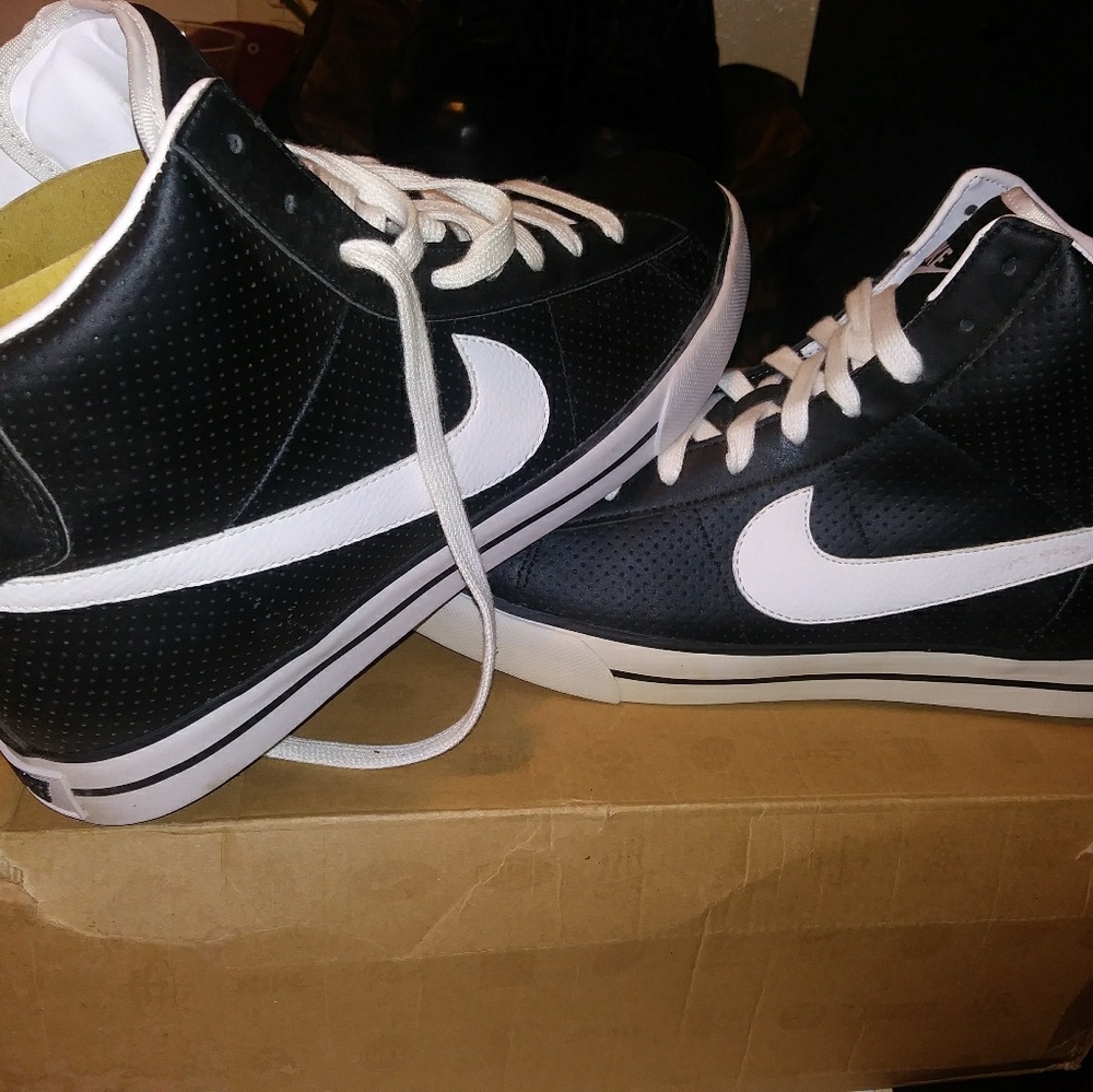 Nike